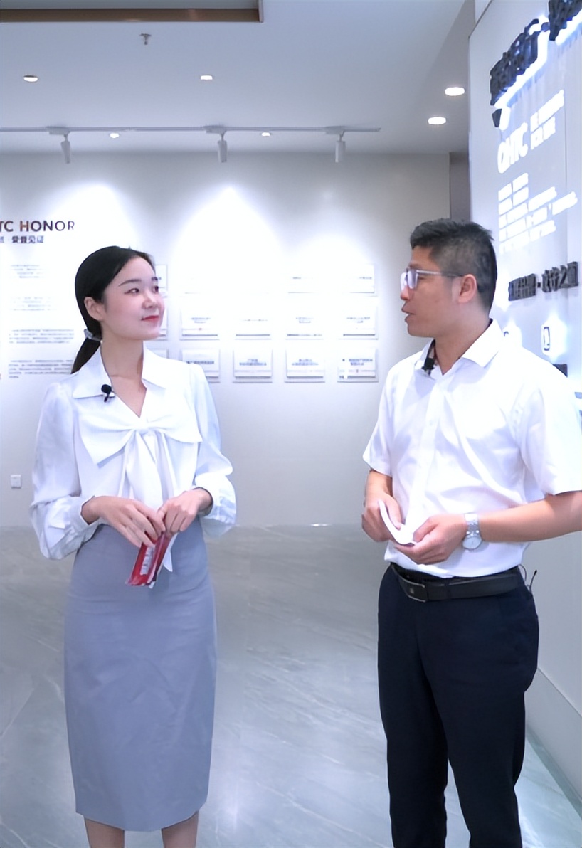 招商落幕！做強(qiáng)商，他們都選了強(qiáng)輝精工瓷磚！(圖3)
