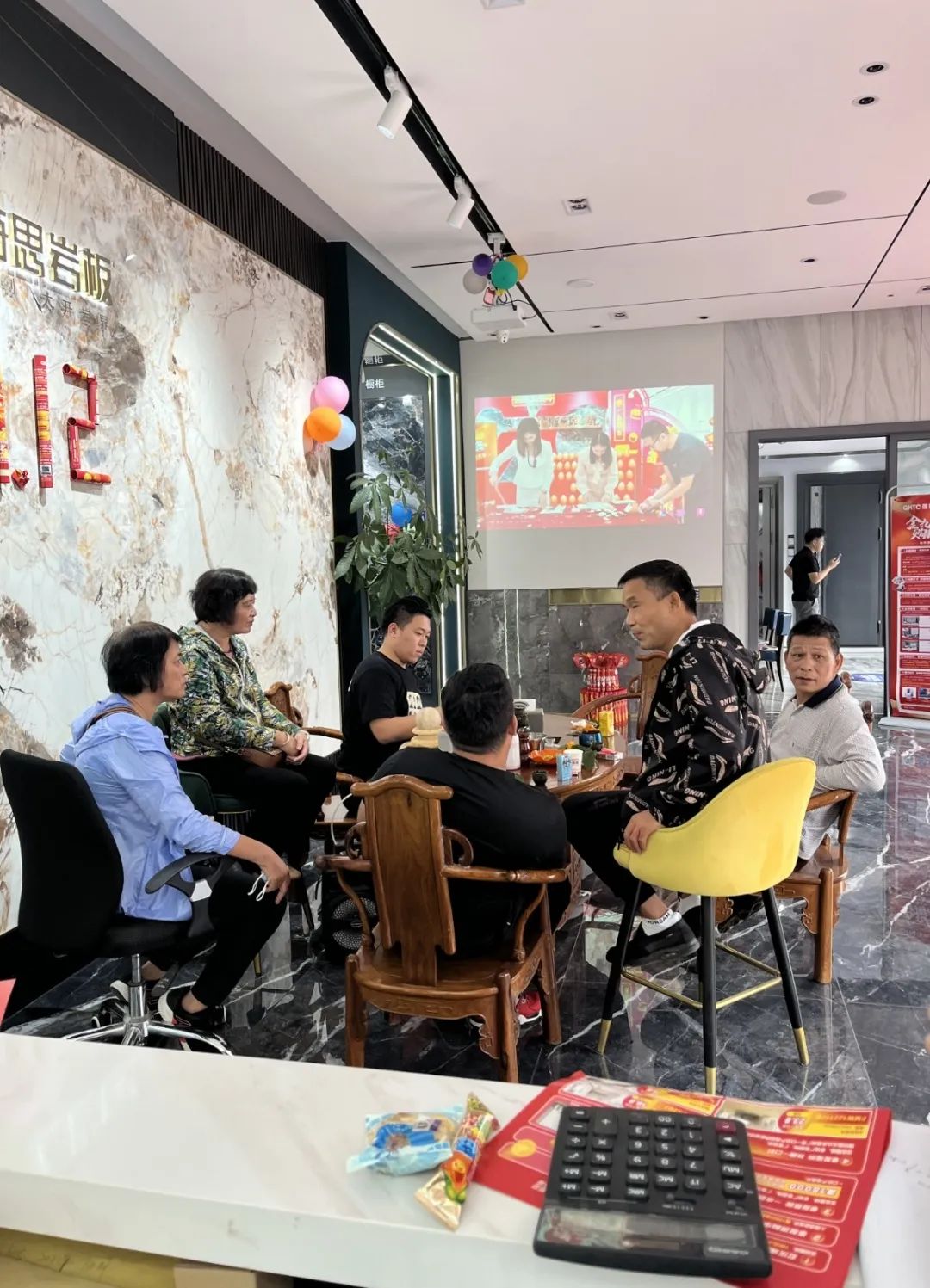 聽說，昨天下午強輝直播間嗨爆了？(圖21)